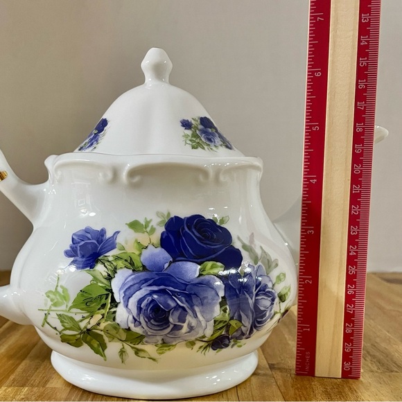 Porcelain Large Gloss White TeaPot with Dark Blue Purple Roses Gold Trim - Picture 11 of 16